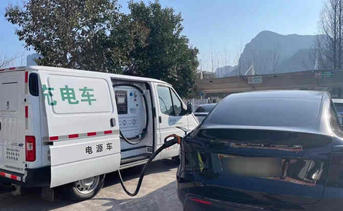 昆明汽车搭电