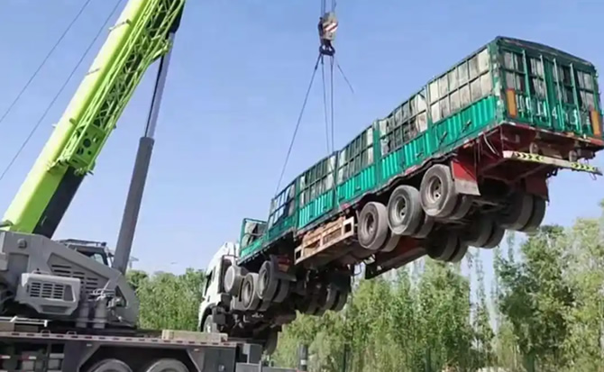 昆明道路脱困救援案例
